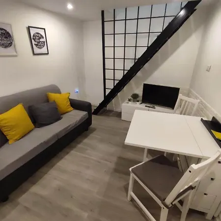 Rainbow House Σπίτι διακοπών Κατάνια